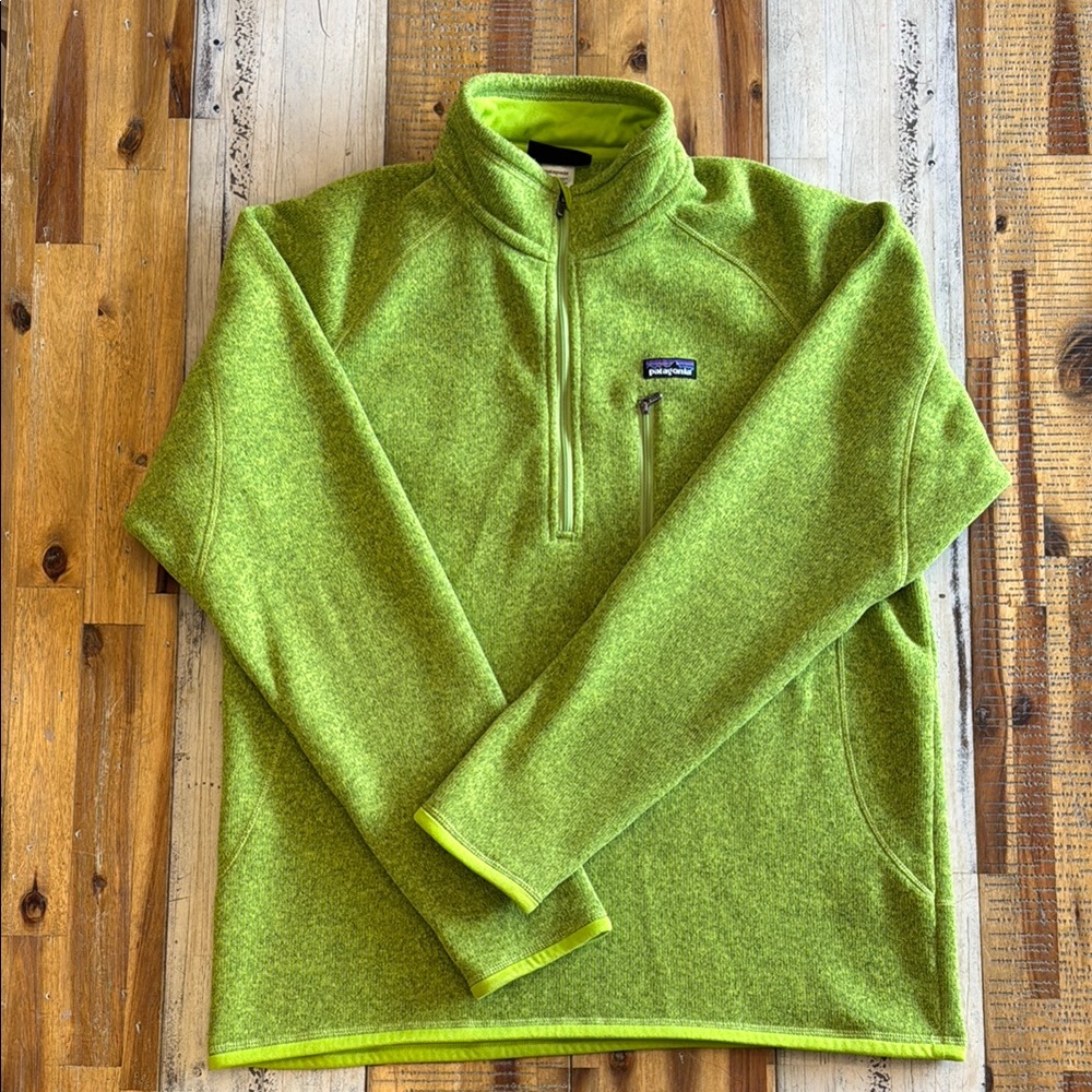 Men’s Patagonia size medium fleece